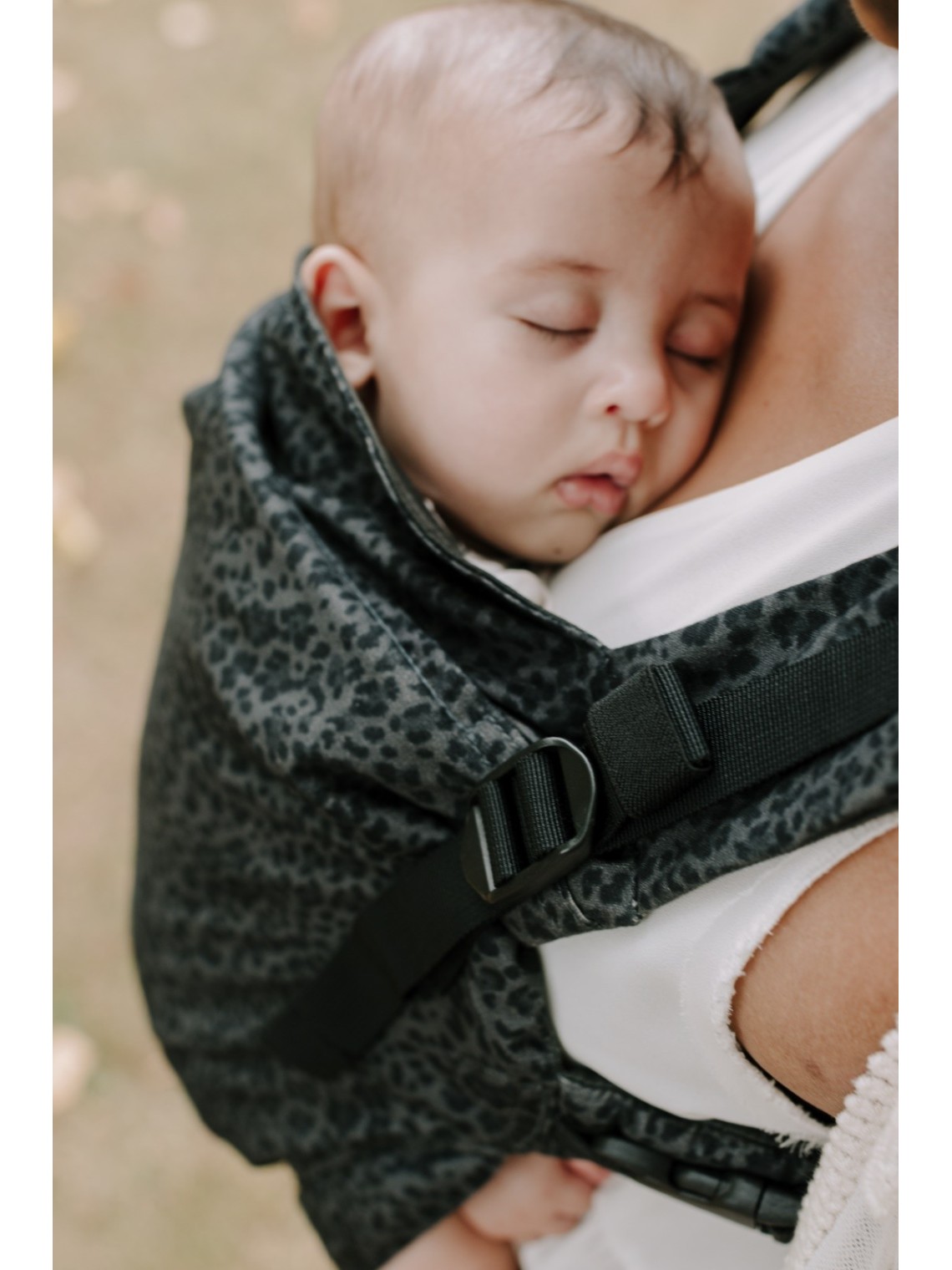 Boba X – adjustable ergonomic carrier from birth Boba X – adjustable ergonomic carrier from birth