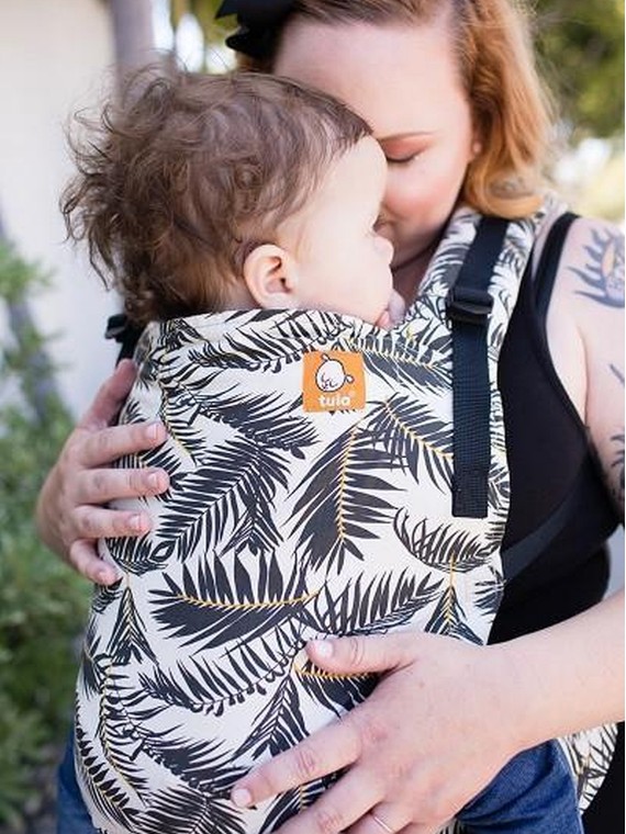 Tula Free To Grow Baby Carrier – ergonomic from birth, no insert needed