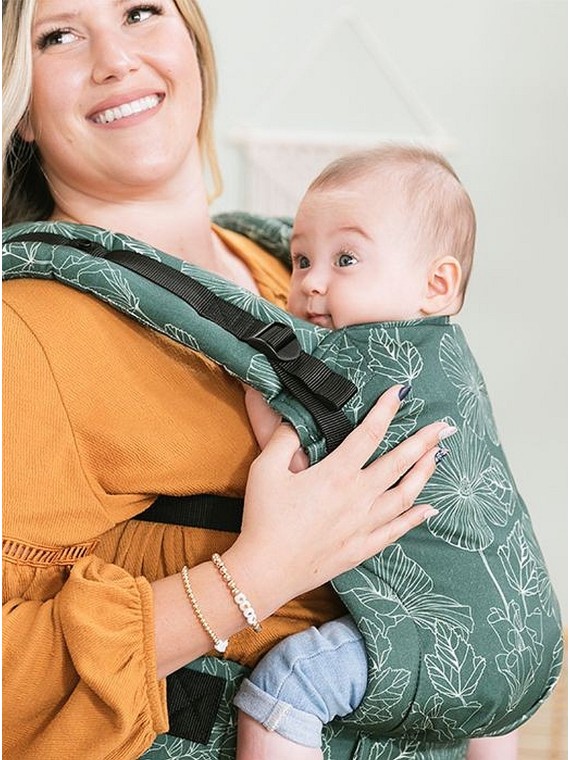 Tula Free To Grow Baby Carrier – ergonomic from birth, no insert needed