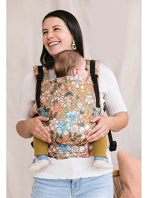 Tula Free To Grow Baby Carrier – ergonomic from birth, no insert needed