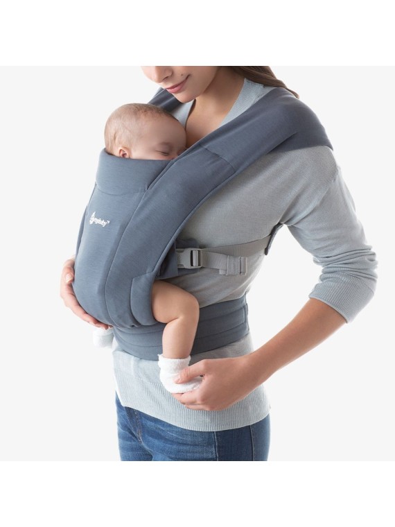 Ergobaby Embrace – soft and compact newborn carrier