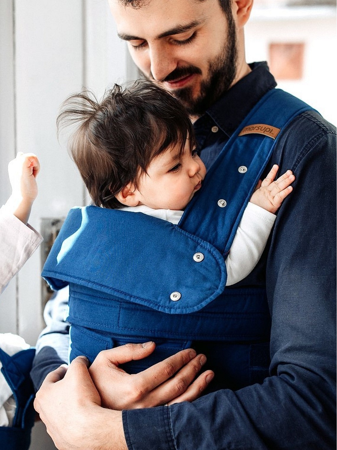 Marsupi baby carrier – simple and ergonomic from birth Marsupi baby carrier – simple and ergonomic from birth