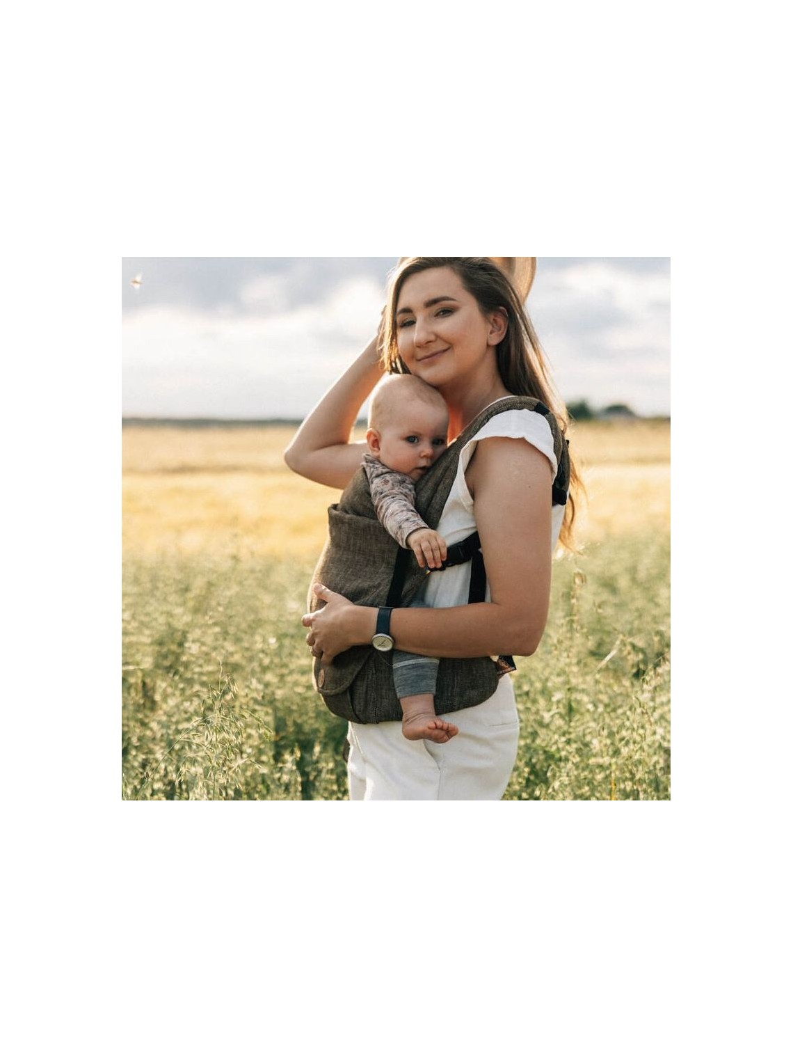 LennyLight – lightweight and intuitive baby carrier LennyLight – lightweight and intuitive baby carrier