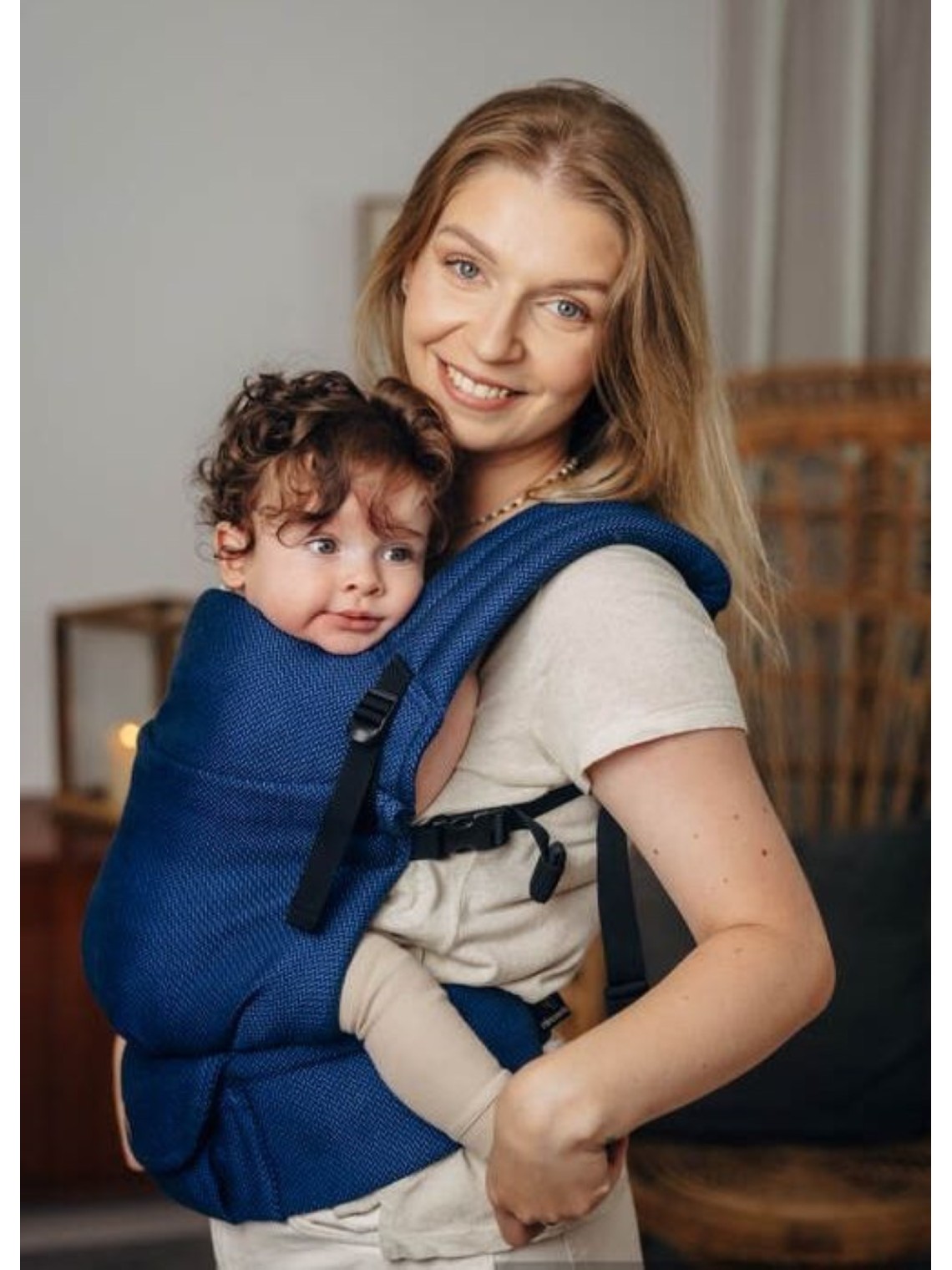 LennyLight – lightweight and intuitive baby carrier