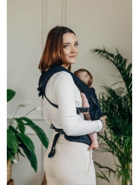 LennyLight – lightweight and intuitive baby carrier LennyLight – lightweight and intuitive baby carrier
