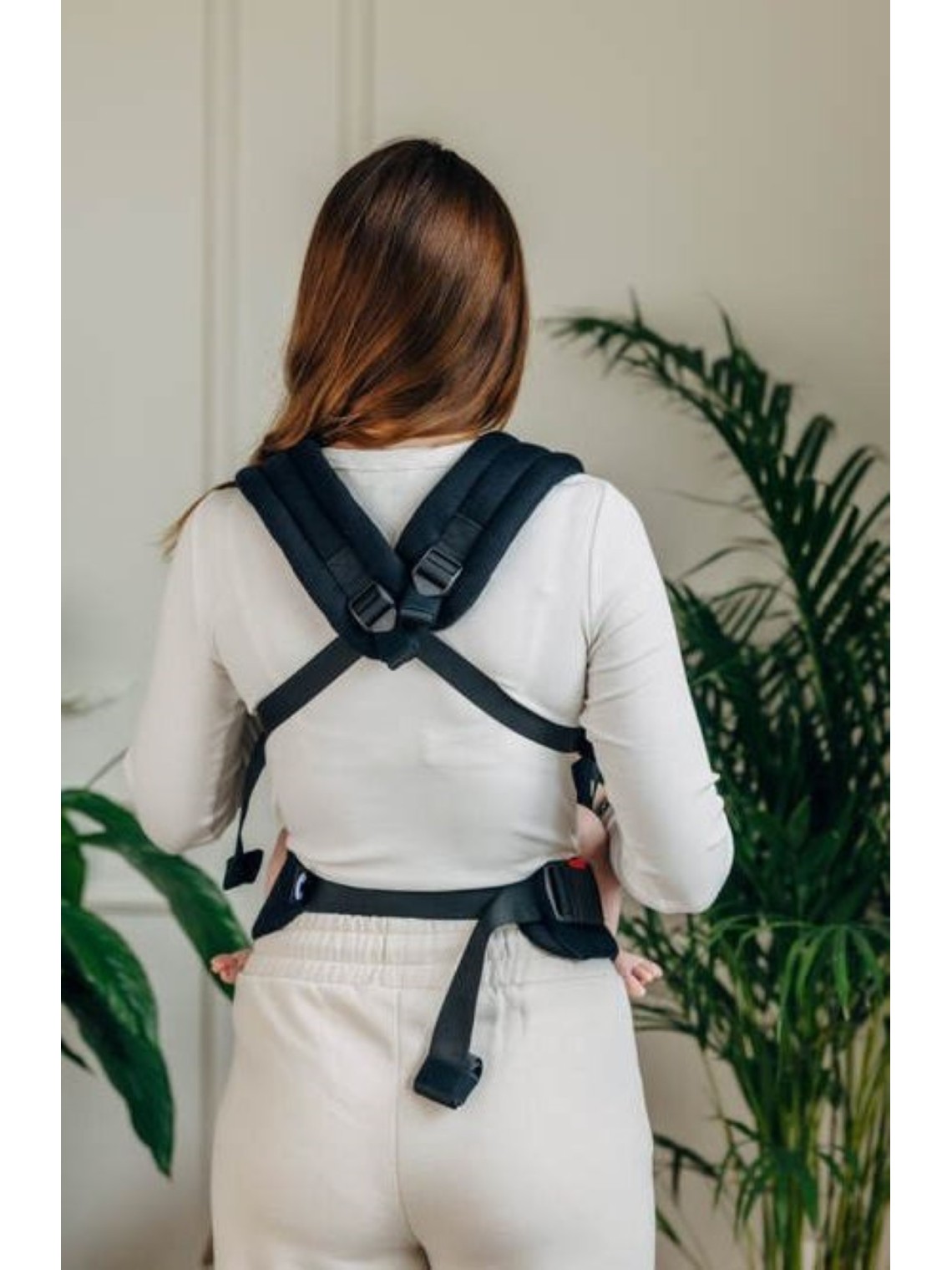 LennyLight – lightweight and intuitive baby carrier LennyLight – lightweight and intuitive baby carrier
