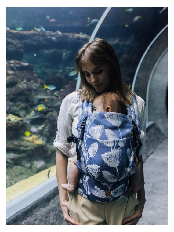 LennyLight – lightweight and intuitive baby carrier