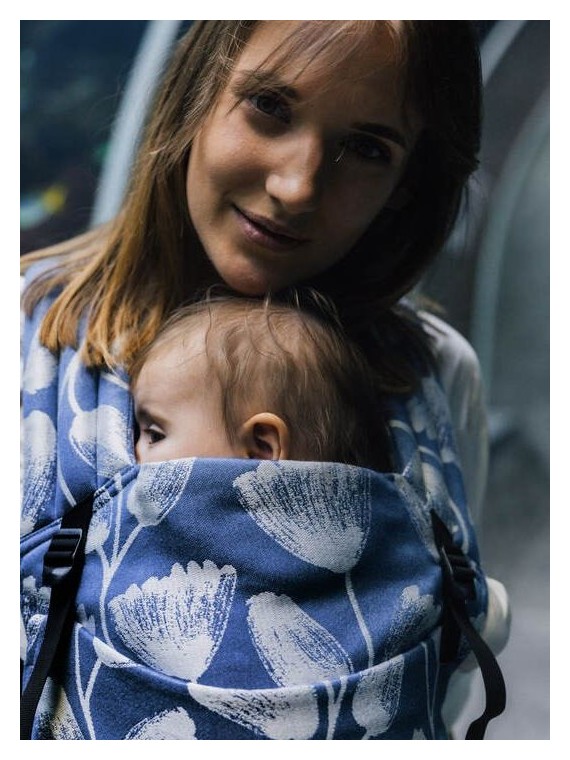 LennyLight – lightweight and intuitive baby carrier