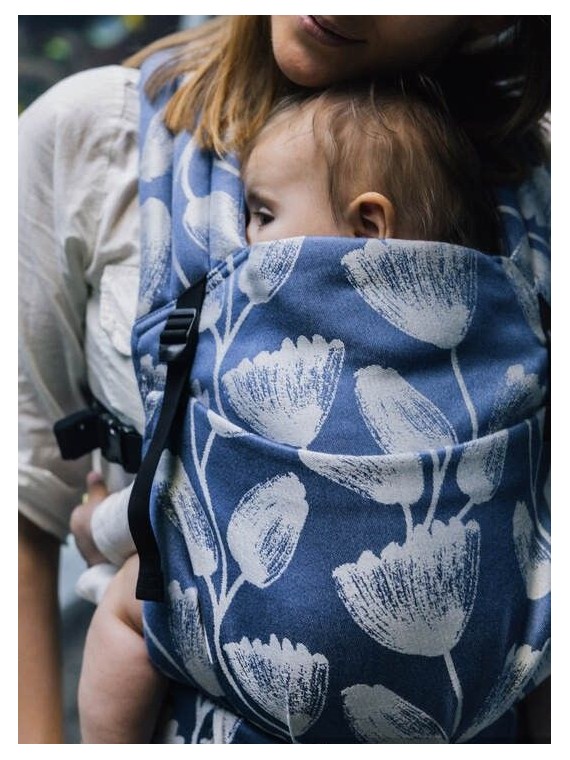 LennyLight – lightweight and intuitive baby carrier