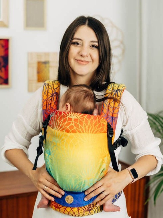 LennyLight – lightweight and intuitive baby carrier
