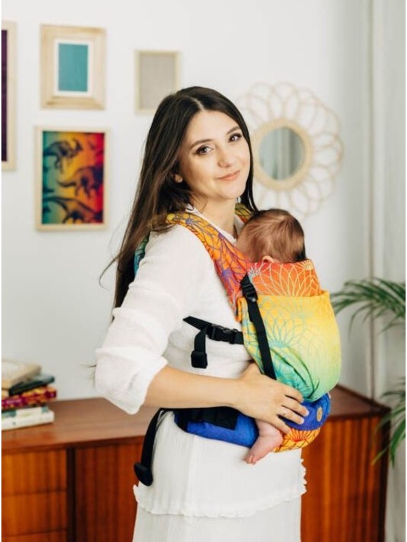 LennyLight – lightweight and intuitive baby carrier