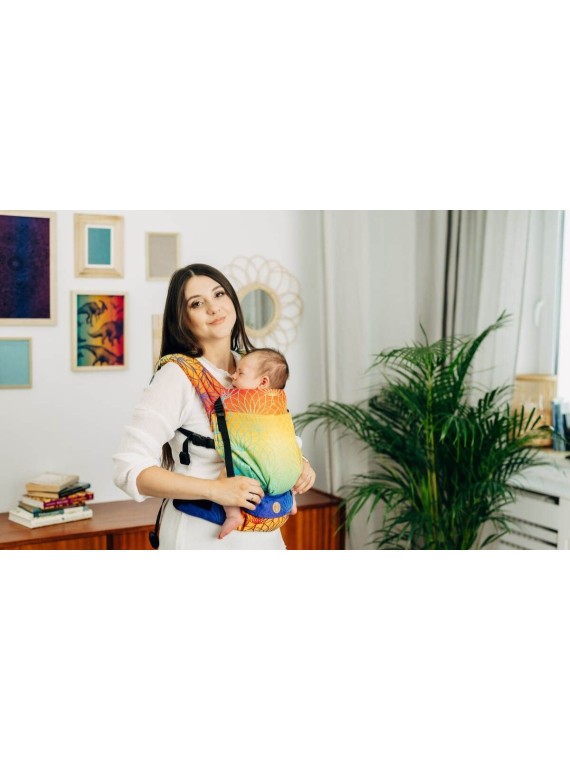 LennyLight – lightweight and intuitive baby carrier