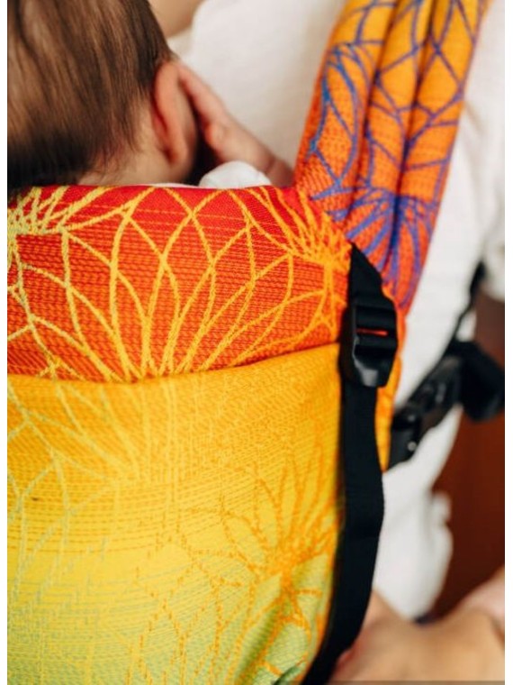 LennyLight – lightweight and intuitive baby carrier