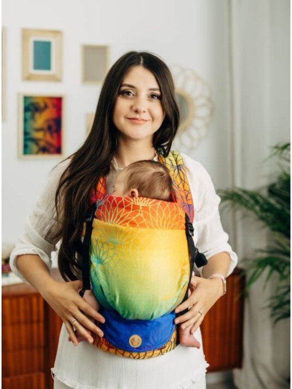 LennyLight – lightweight and intuitive baby carrier