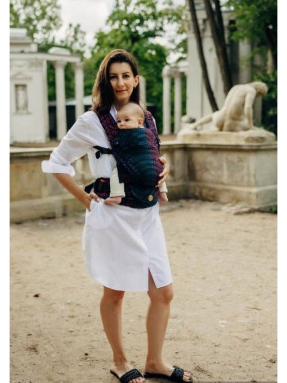 LennyLight – lightweight and intuitive baby carrier