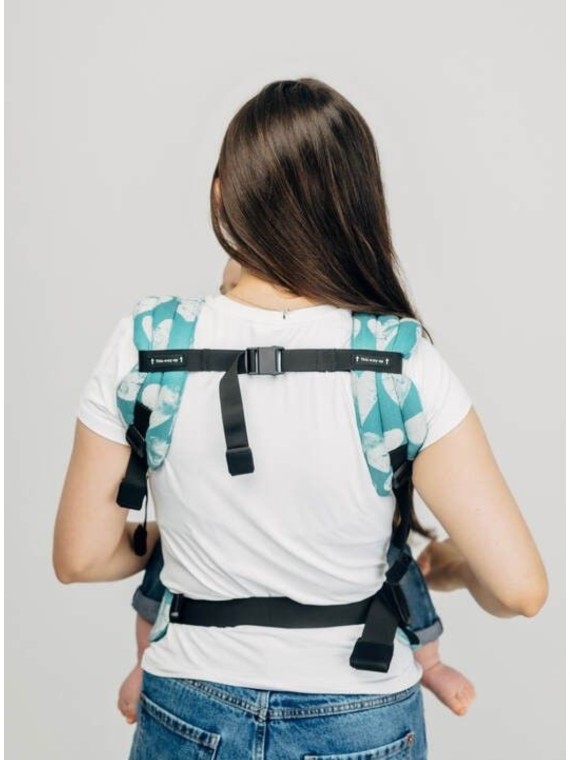 LennyLight – lightweight and intuitive baby carrier