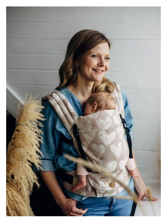 LennyLight – lightweight and intuitive baby carrier