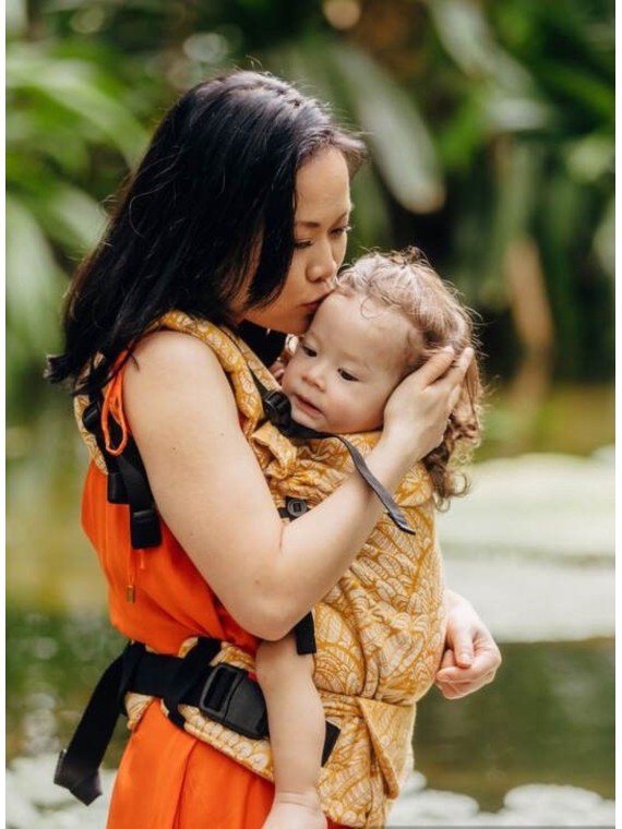 LennyUpGrade – adjustable ergonomic baby carrier from 3.5 to 20 kg