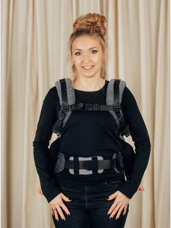 LennyUpGrade – mugav ja paindlik lapsekandmiskott alates 3,5 kg