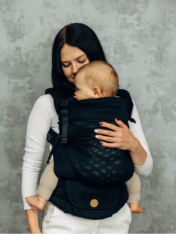 LennyUpGrade – mugav ja paindlik lapsekandmiskott alates 3,5 kg