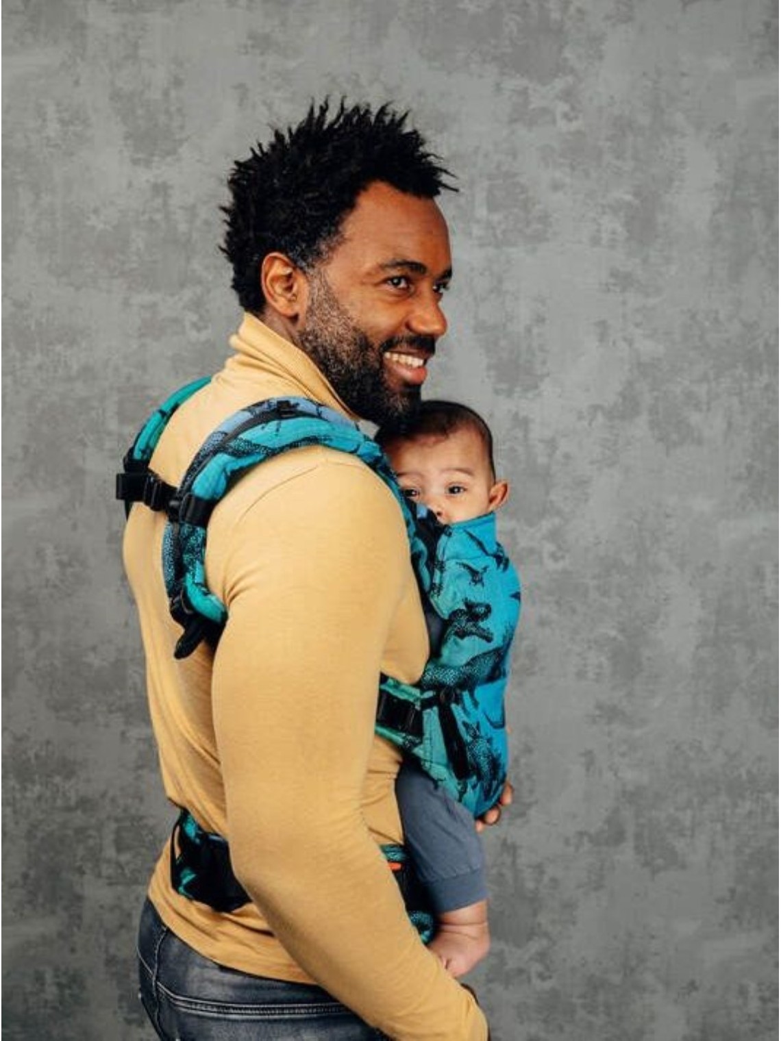 LennyUpGrade – adjustable ergonomic baby carrier from 3.5 to 20 kg LennyUpGrade – adjustable ergonomic baby carrier from 3.5 to 20 kg