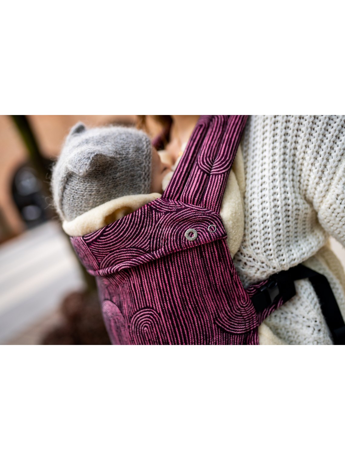 QUSY CARRIER, SAND STORIES COSMOPOLITAN QUSY CARRIER, SAND STORIES COSMOPOLITAN