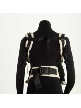 Didymos DidyFix ergonomic baby carrier – from birth to 20 kg Didymos DidyFix ergonomic baby carrier – from birth to 20 kg