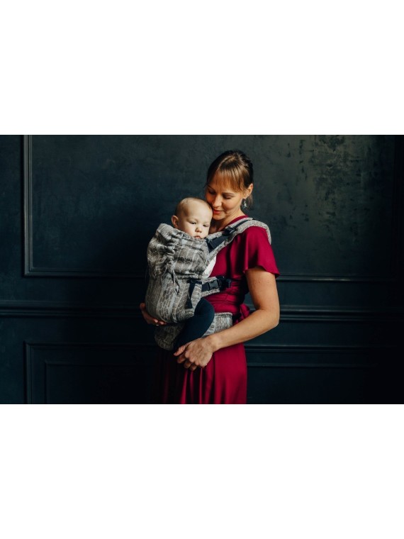 LennyUpGrade – adjustable ergonomic baby carrier from 3.5 to 20 kg