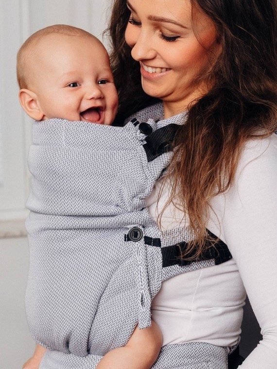 LennyUpGrade – mugav ja paindlik lapsekandmiskott alates 3,5 kg