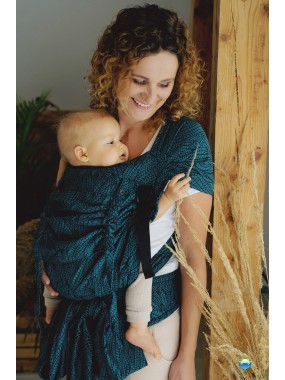 Little Frog Cross Hybrid – ergonomic half buckle baby carrier