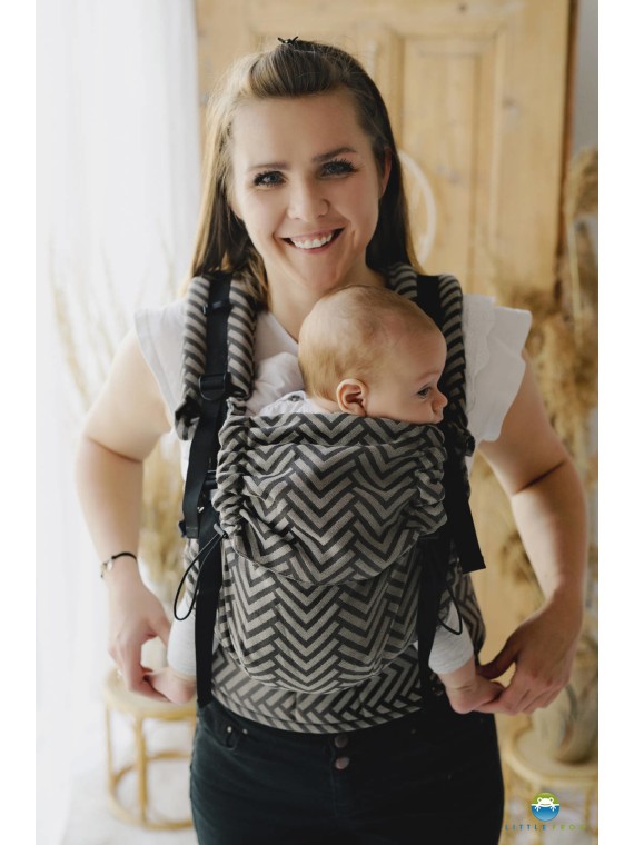 Little Frog Prime – lightweight, breathable newborn carrier