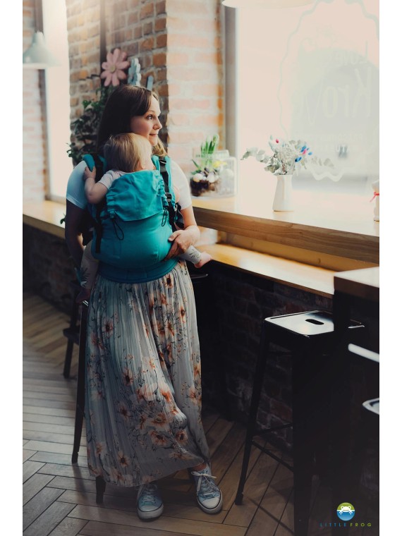 Little Frog Prime – lightweight, breathable newborn carrier
