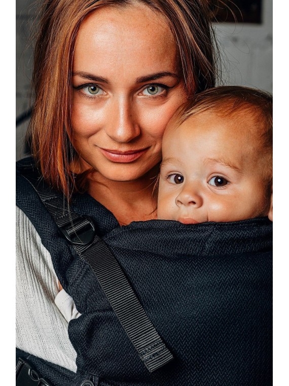 LennyUpGrade – adjustable ergonomic baby carrier from 3.5 to 20 kg