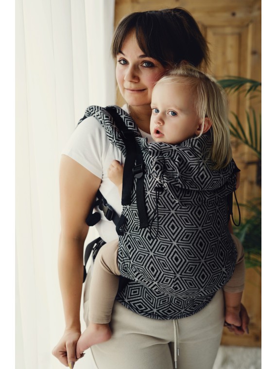 Little Frog Prime – lightweight, breathable newborn carrier