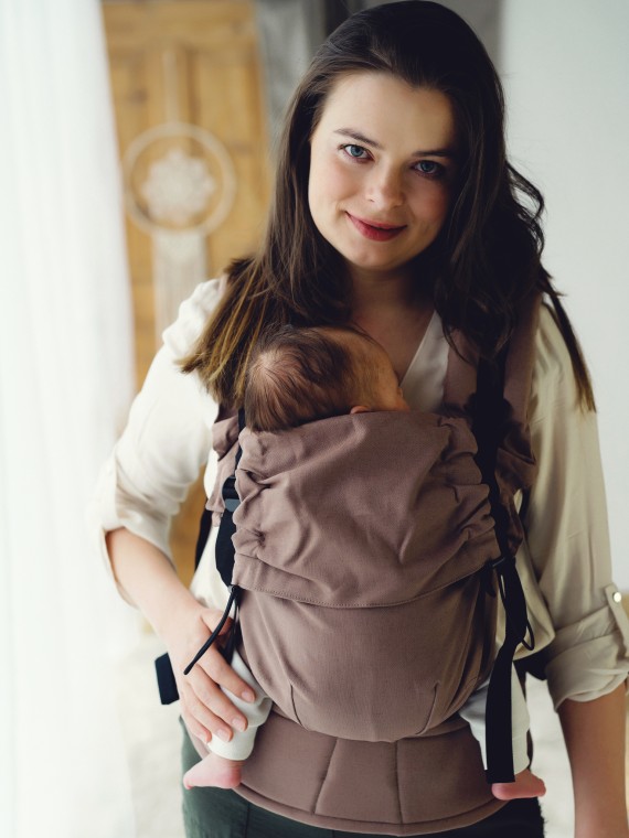 Little Frog Prime – lightweight, breathable newborn carrier