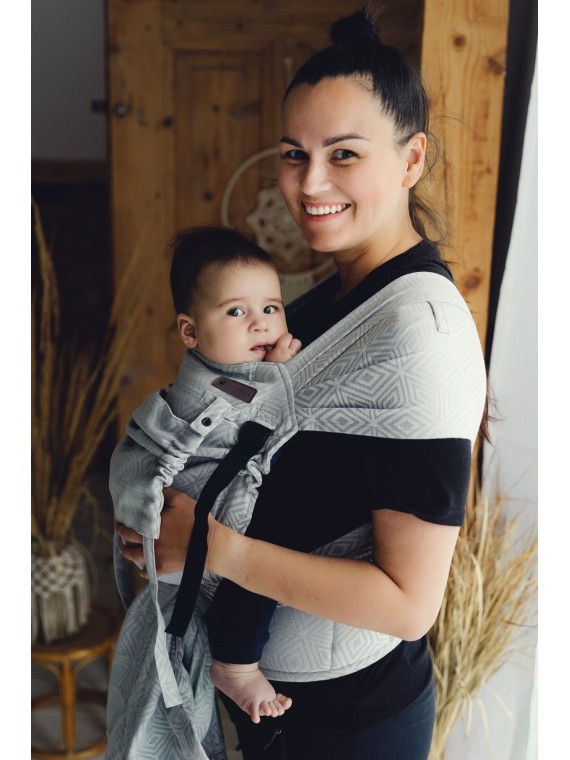 Little Frog Cross Hybrid – ergonomic half buckle baby carrier