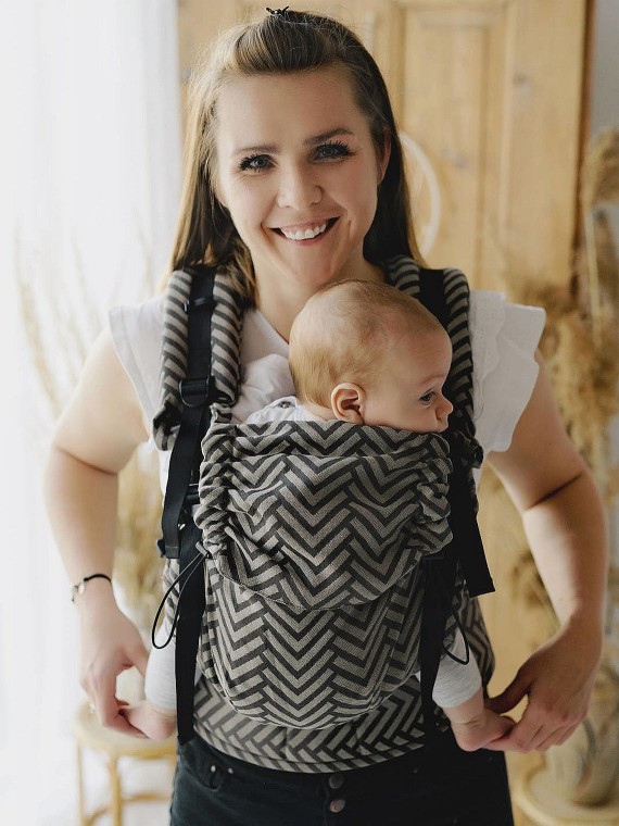 Little Frog Prime – lightweight, breathable newborn carrier