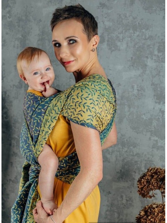 LennyLamb baby wrap – ergonomic and soft from birth to preschool