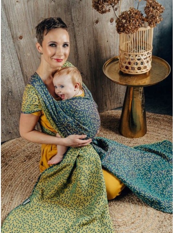 LennyLamb baby wrap – ergonomic and soft from birth to preschool