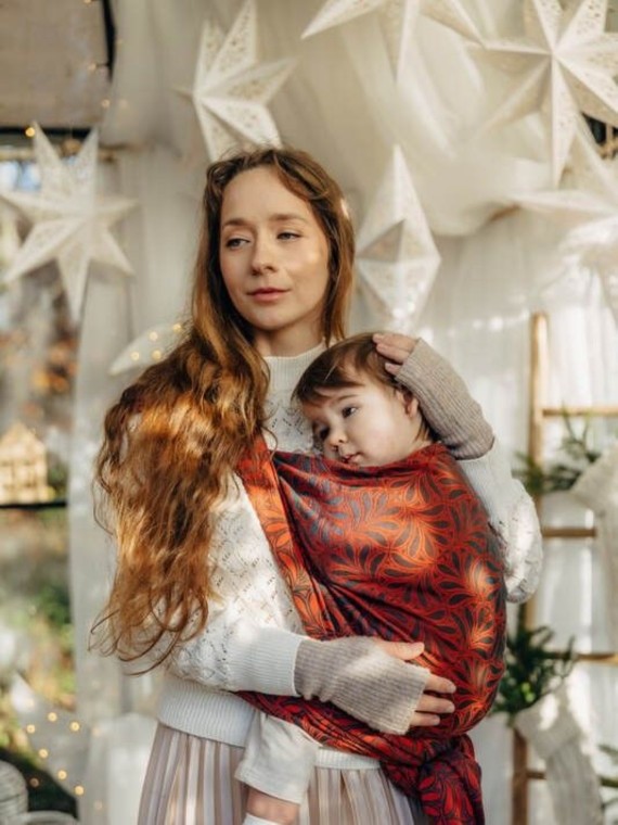 LennyLamb baby wrap – ergonomic and soft from birth to preschool