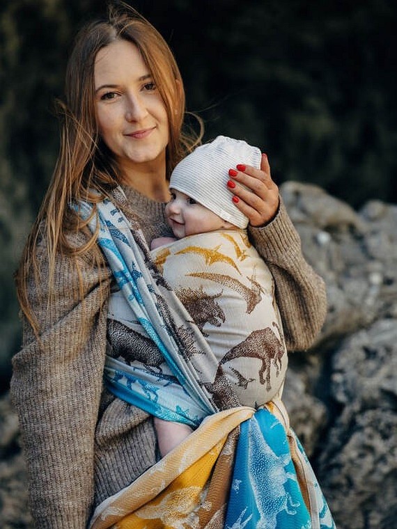LennyLamb baby wrap – ergonomic and soft from birth to preschool