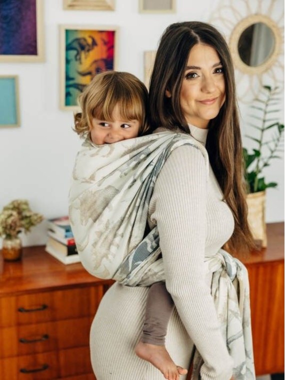LennyLamb baby wrap – ergonomic and soft from birth to preschool