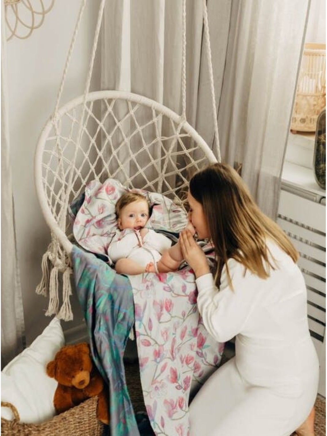 LennyLamb baby wrap – ergonomic and soft from birth to preschool