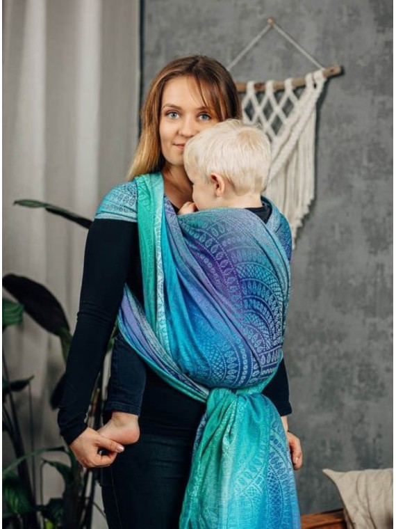 LennyLamb baby wrap – ergonomic and soft from birth to preschool