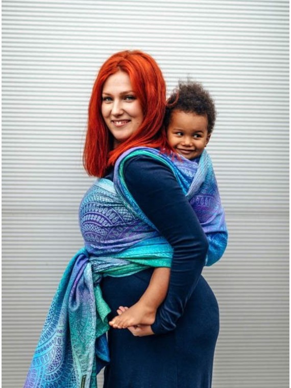LennyLamb baby wrap – ergonomic and soft from birth to preschool