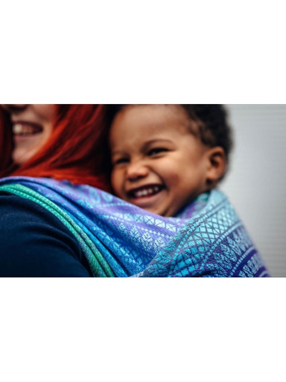 LennyLamb baby wrap – ergonomic and soft from birth to preschool
