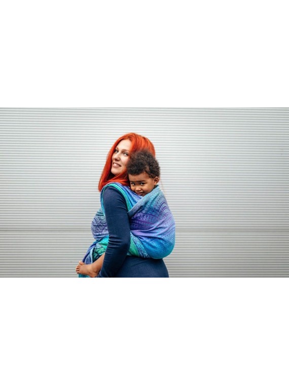 LennyLamb baby wrap – ergonomic and soft from birth to preschool