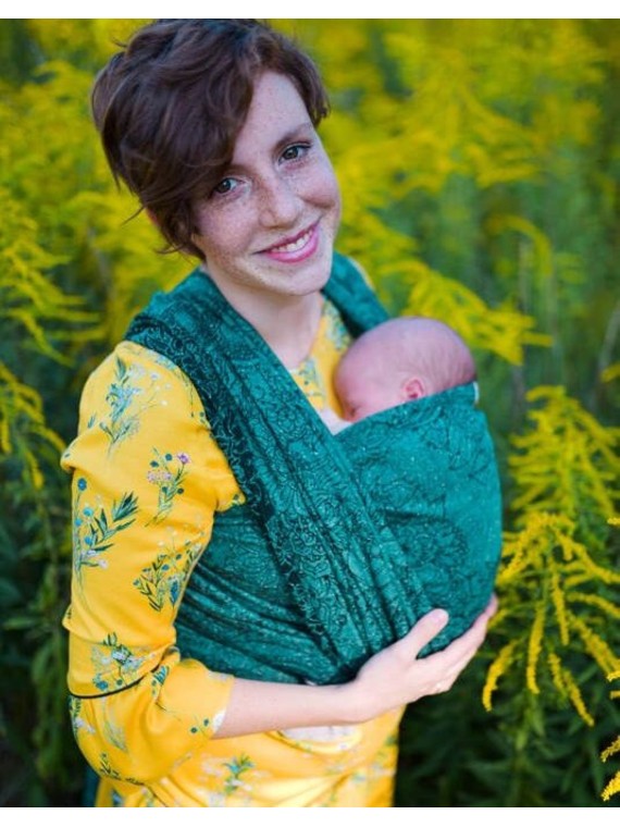 LennyLamb baby wrap – ergonomic and soft from birth to preschool