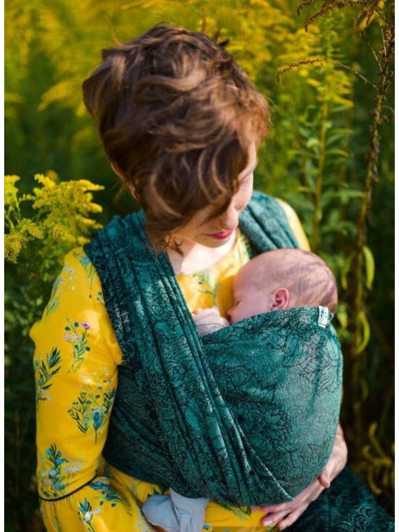 LennyLamb baby wrap – ergonomic and soft from birth to preschool