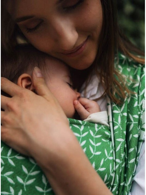 LennyLamb baby wrap – ergonomic and soft from birth to preschool